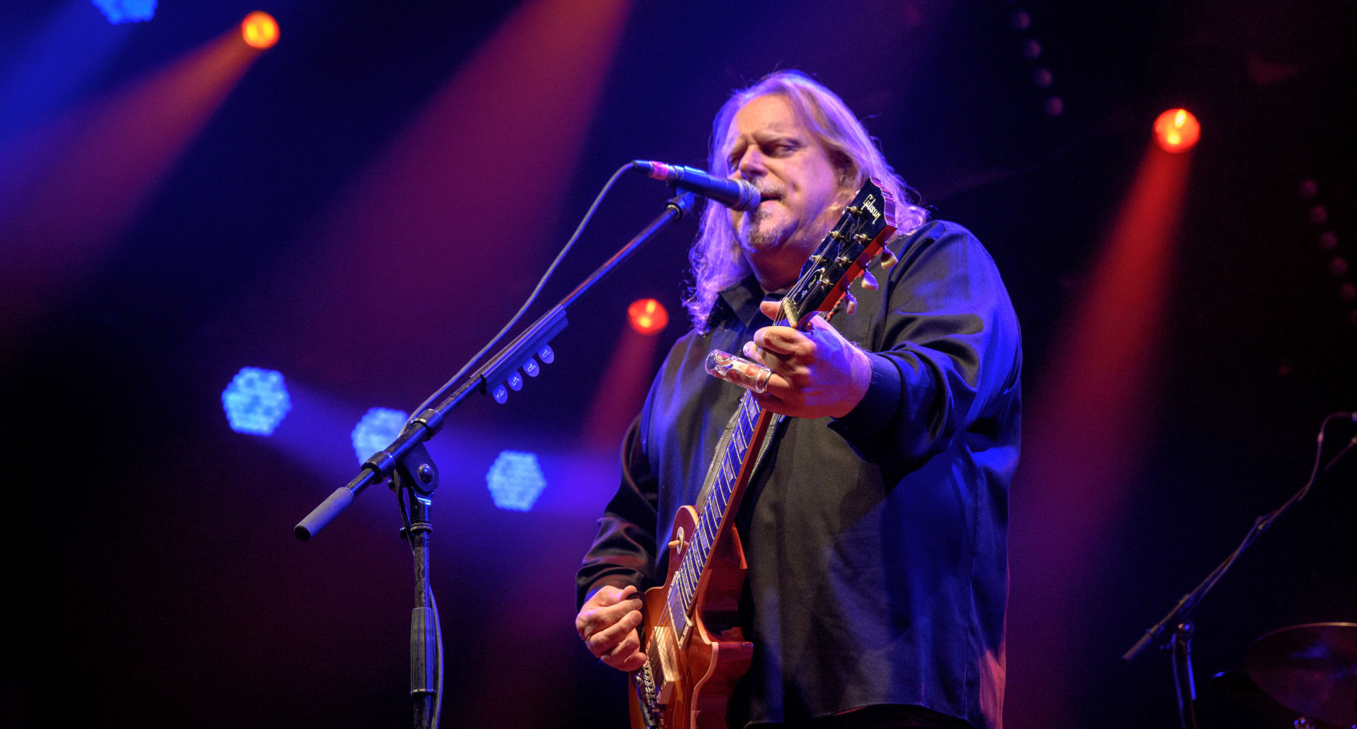 Warren_Haynes_2016_9_von_14-e1539797963854.jpg
